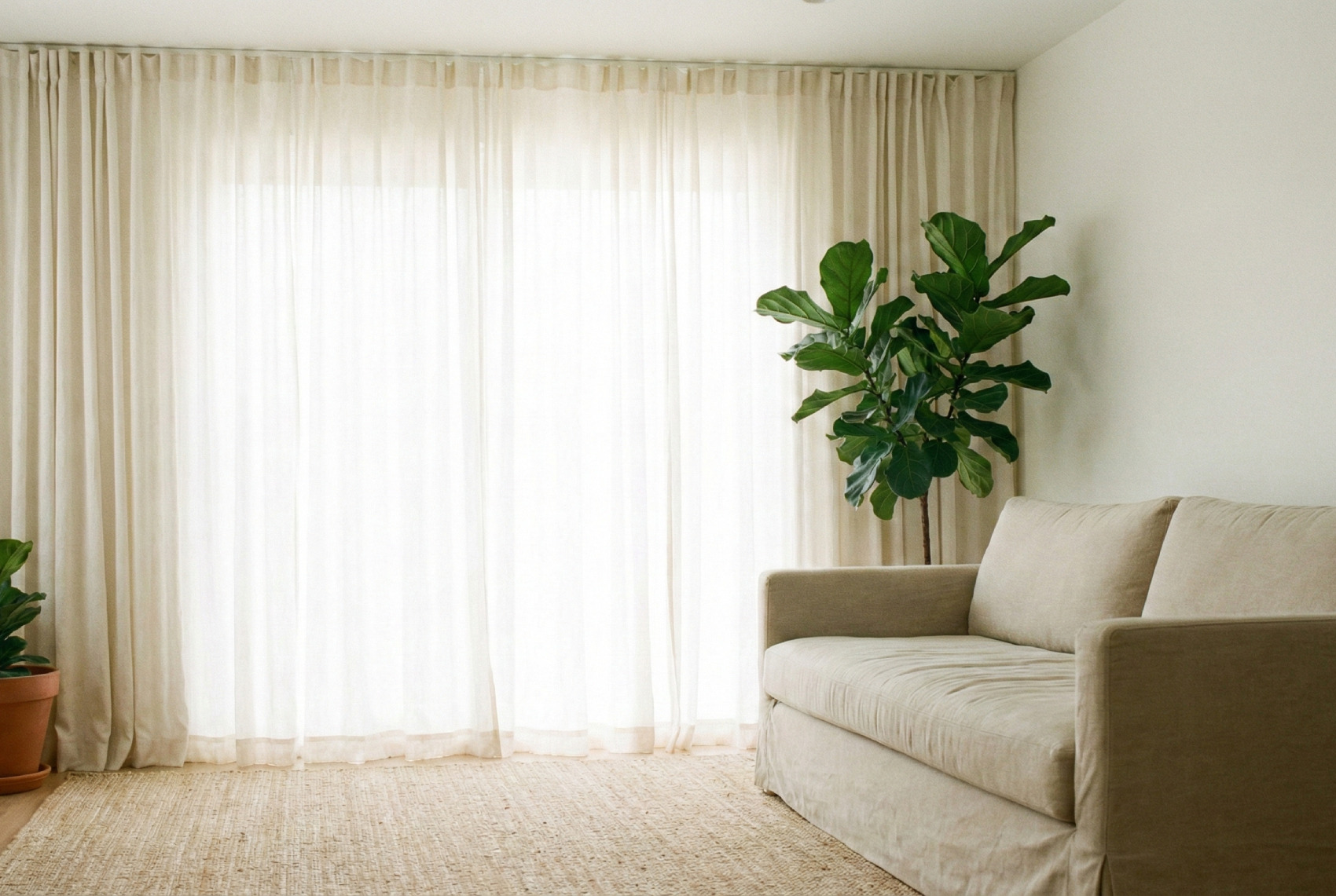 Cómo lavar tus cortinas de tela para que luzcan siempre perfectas